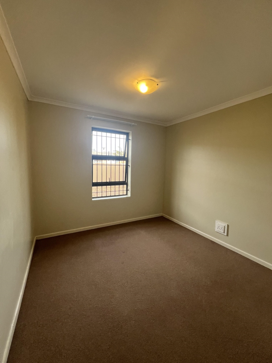 To Let 2 Bedroom Property for Rent in Fairview Golf Estate Western Cape